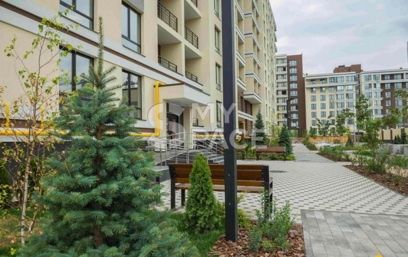 вул. Промениста 42, ЖК Паркленд