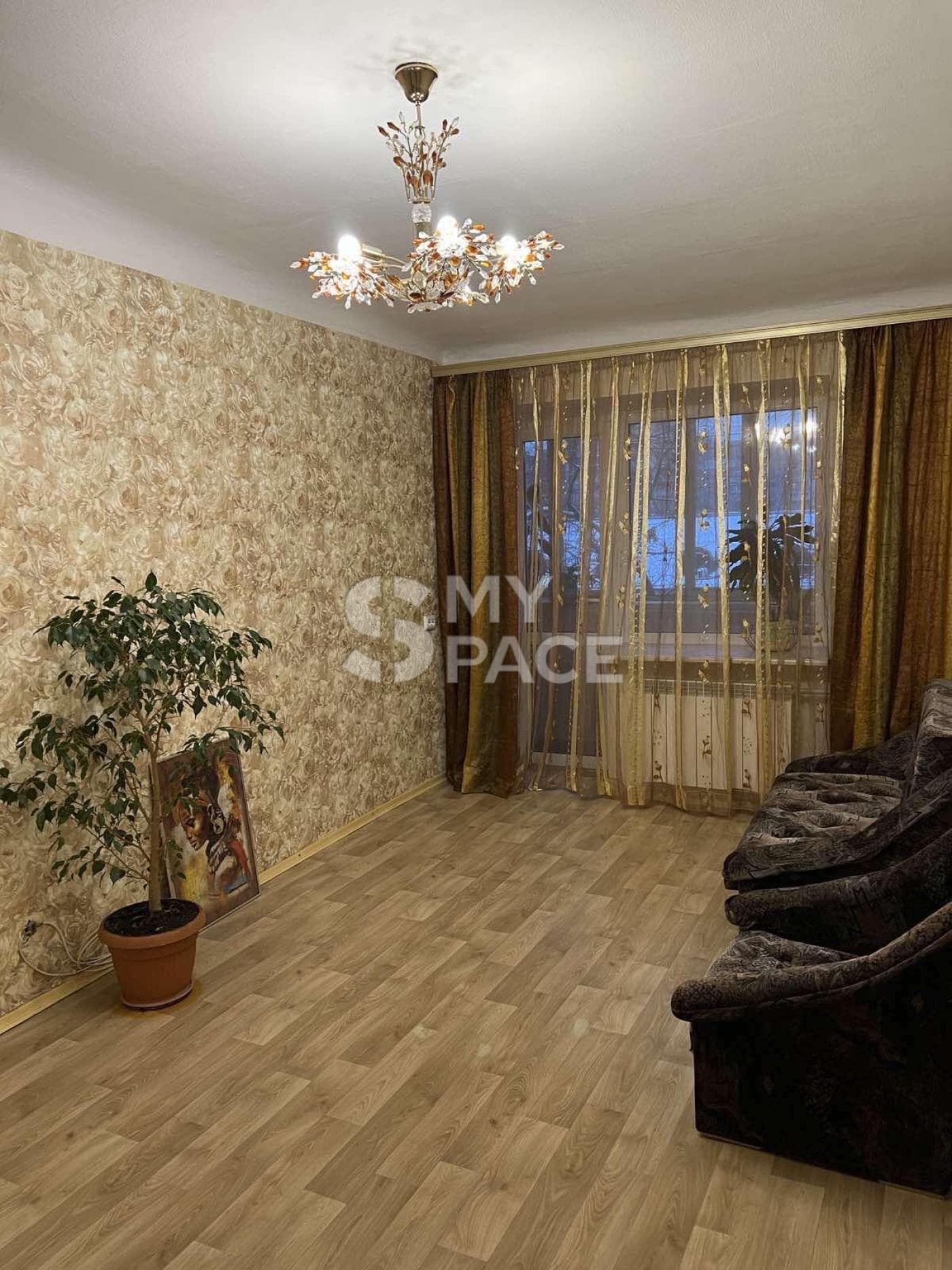 Печерський узвіз 17, 2-к квартира, 46м²