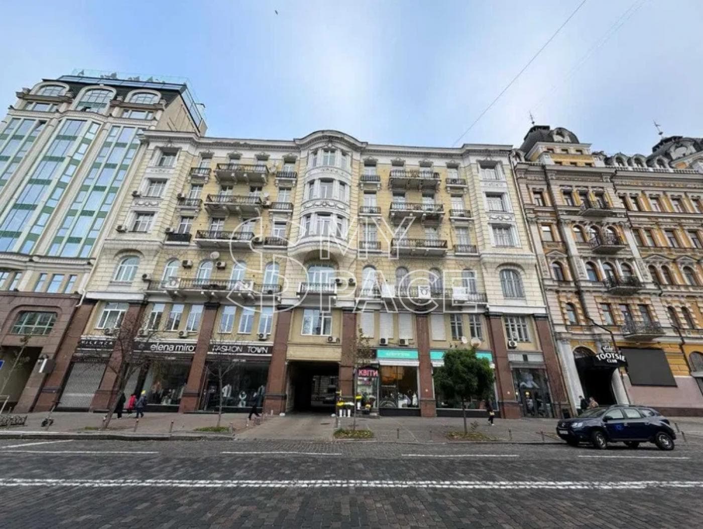 вул. Богдана Хмельницького, 32