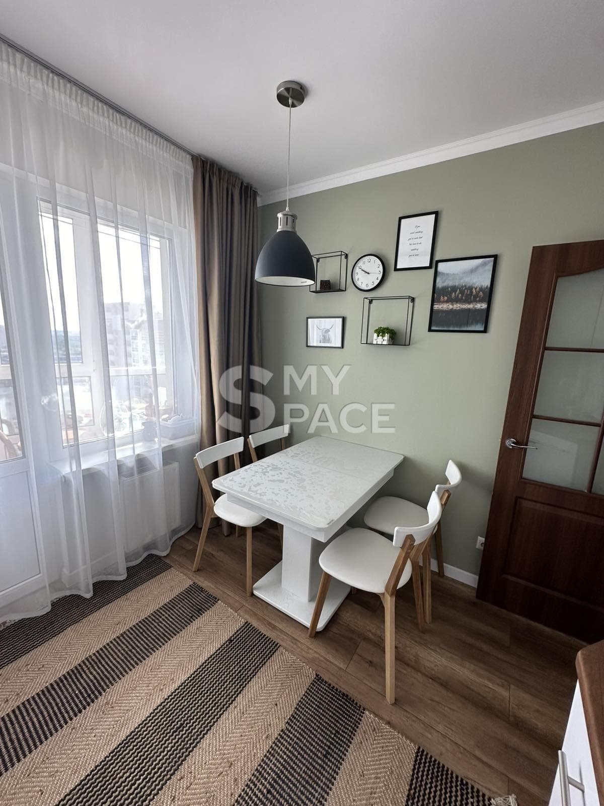 Продам 1 кімн.кв Гмирі 12б