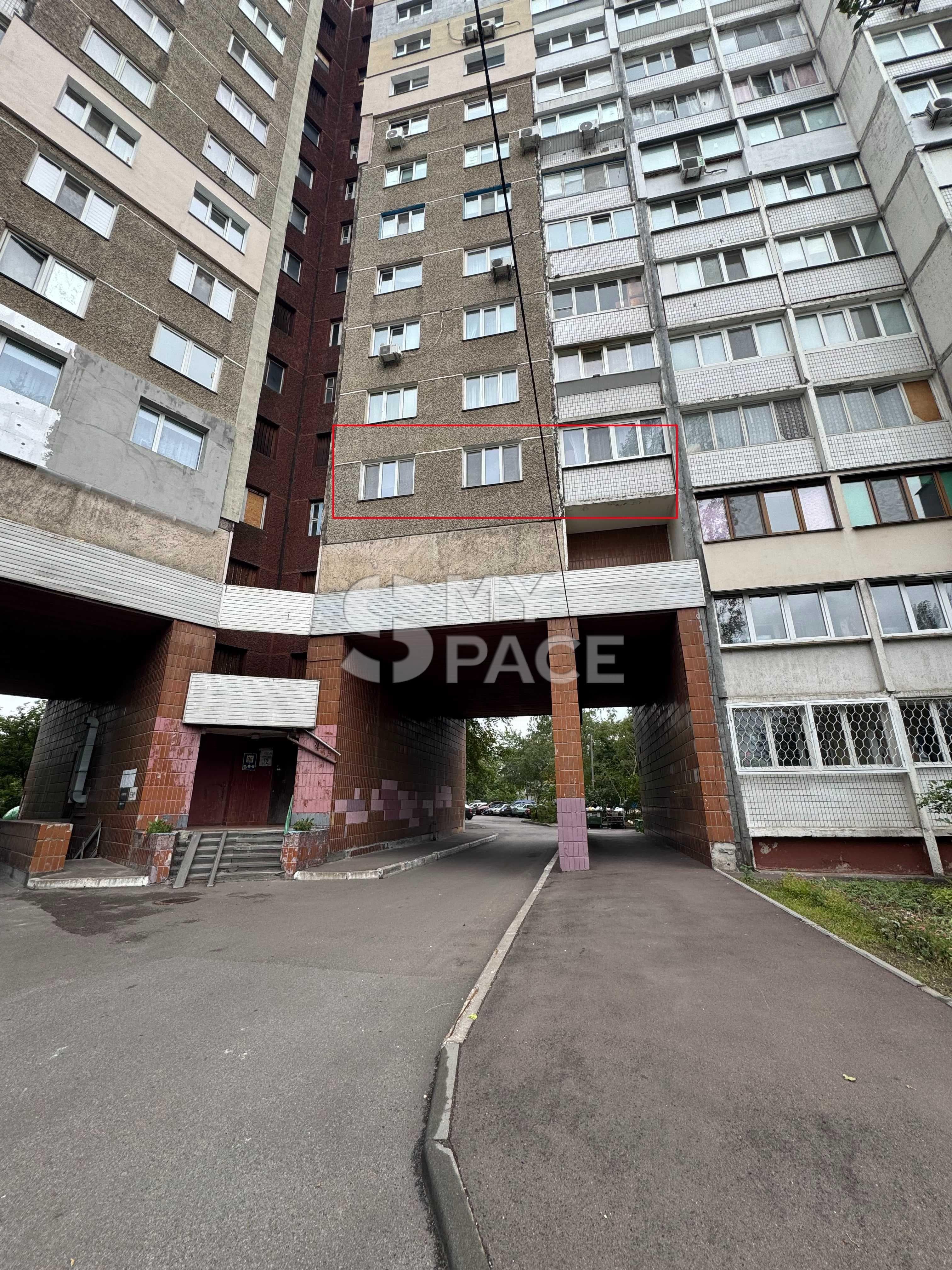 вул. Академіка Заболотного 12