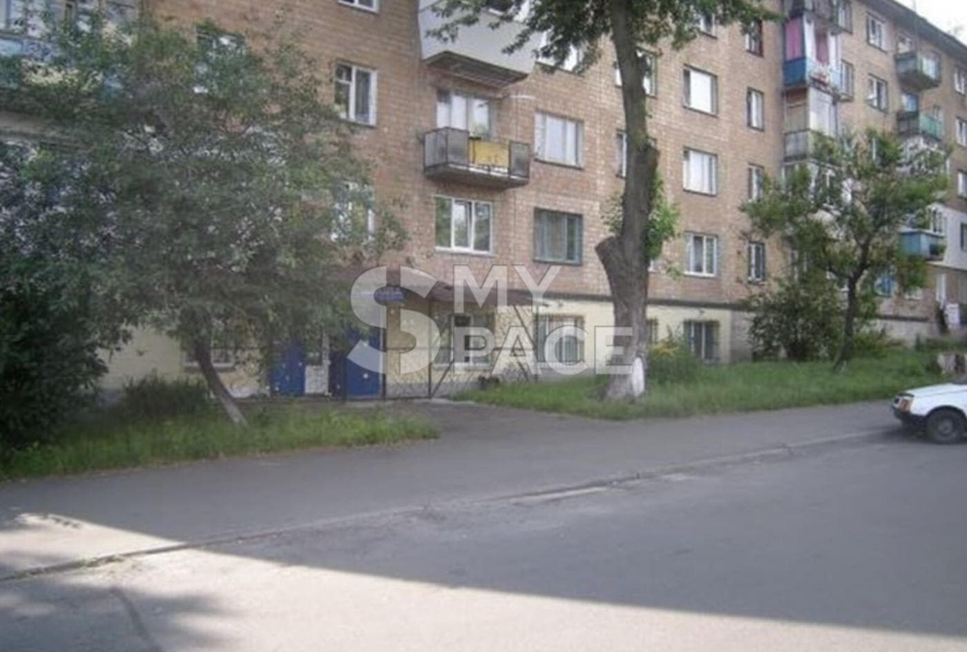vul. Svitlytskoho, 13