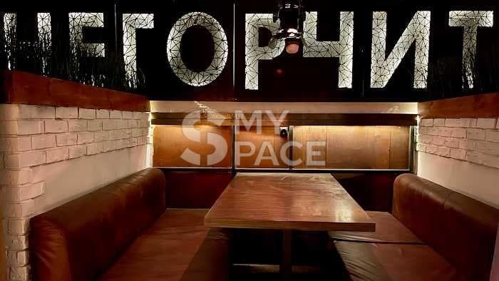 вул. Нижній Вал, 37/20