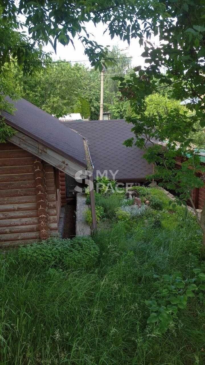 вул. Добровольчих Батальйонів 42