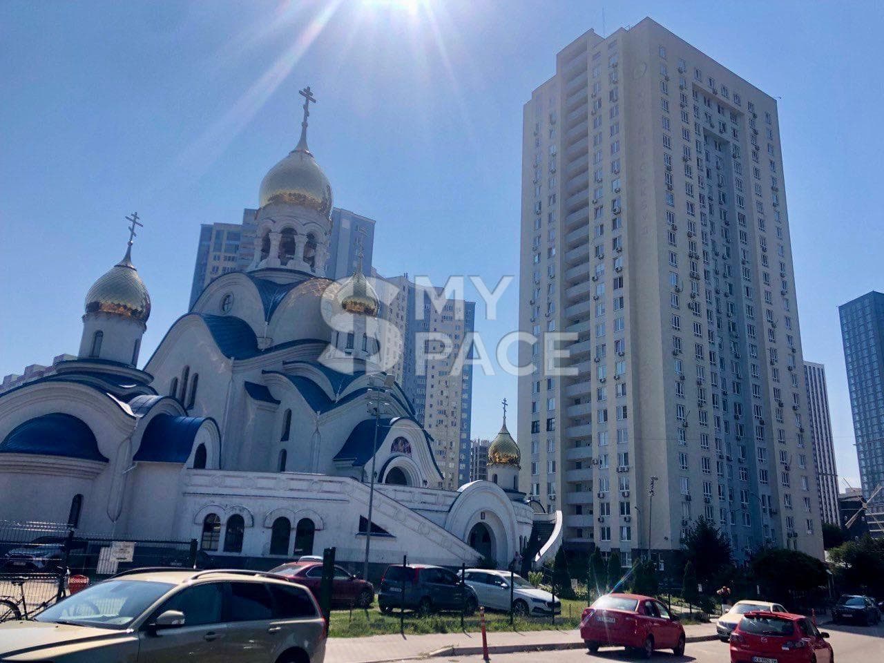 вул. Академіка Глушкова 9Г, без