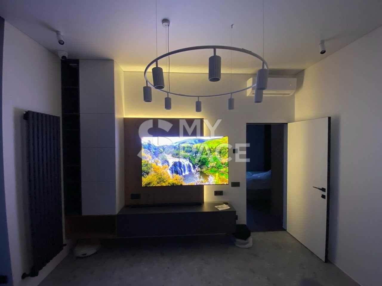 ЖК UNIT Home, вул. Ґарета Джонса, 8