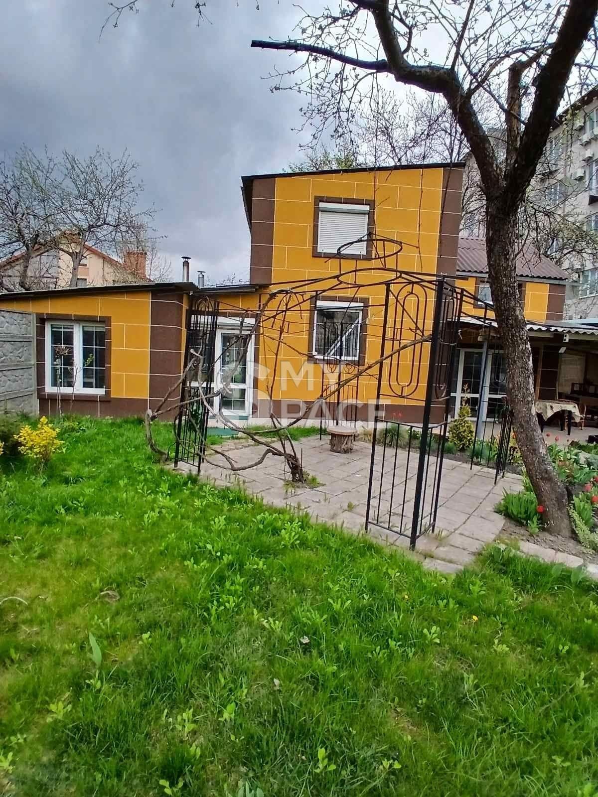 vul. Smorodynova