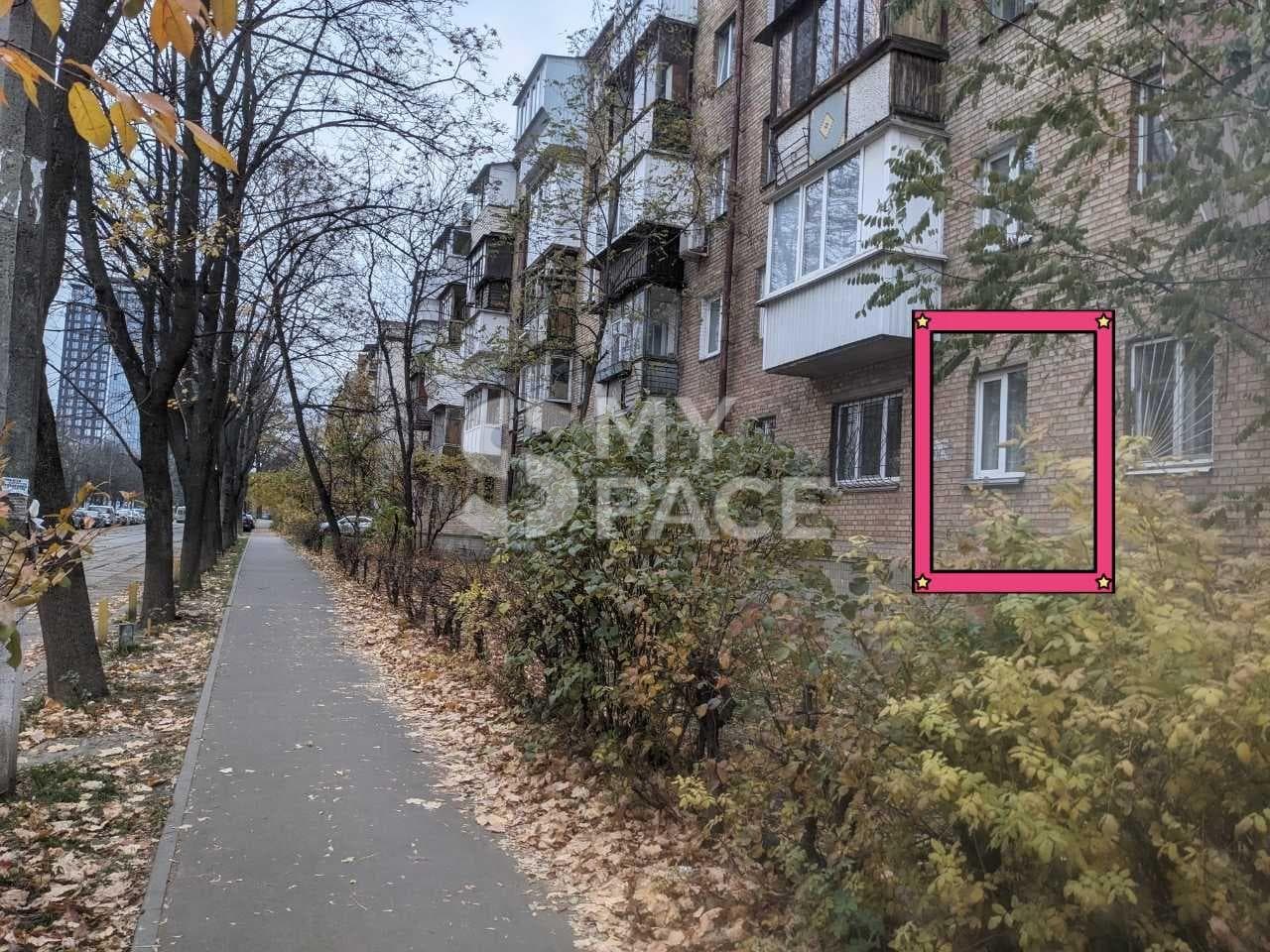 вул. Дегтярівська, 28