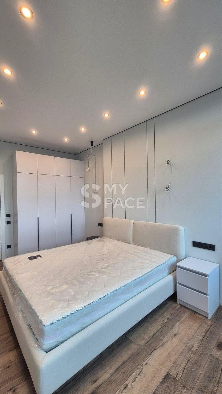 ЖК Manhattan city, Берестейський просп.,11корп.3