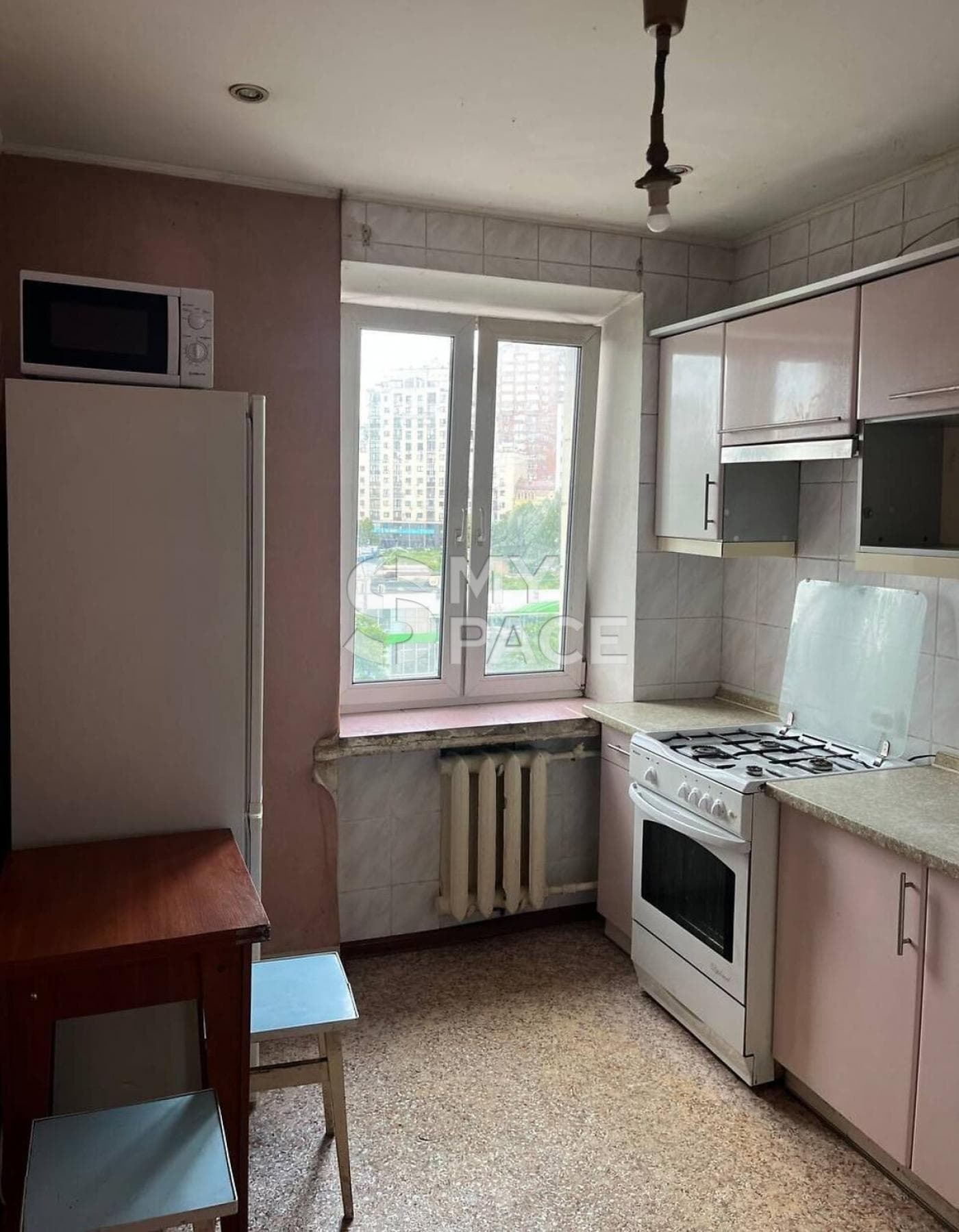 Берестейський просп. 5