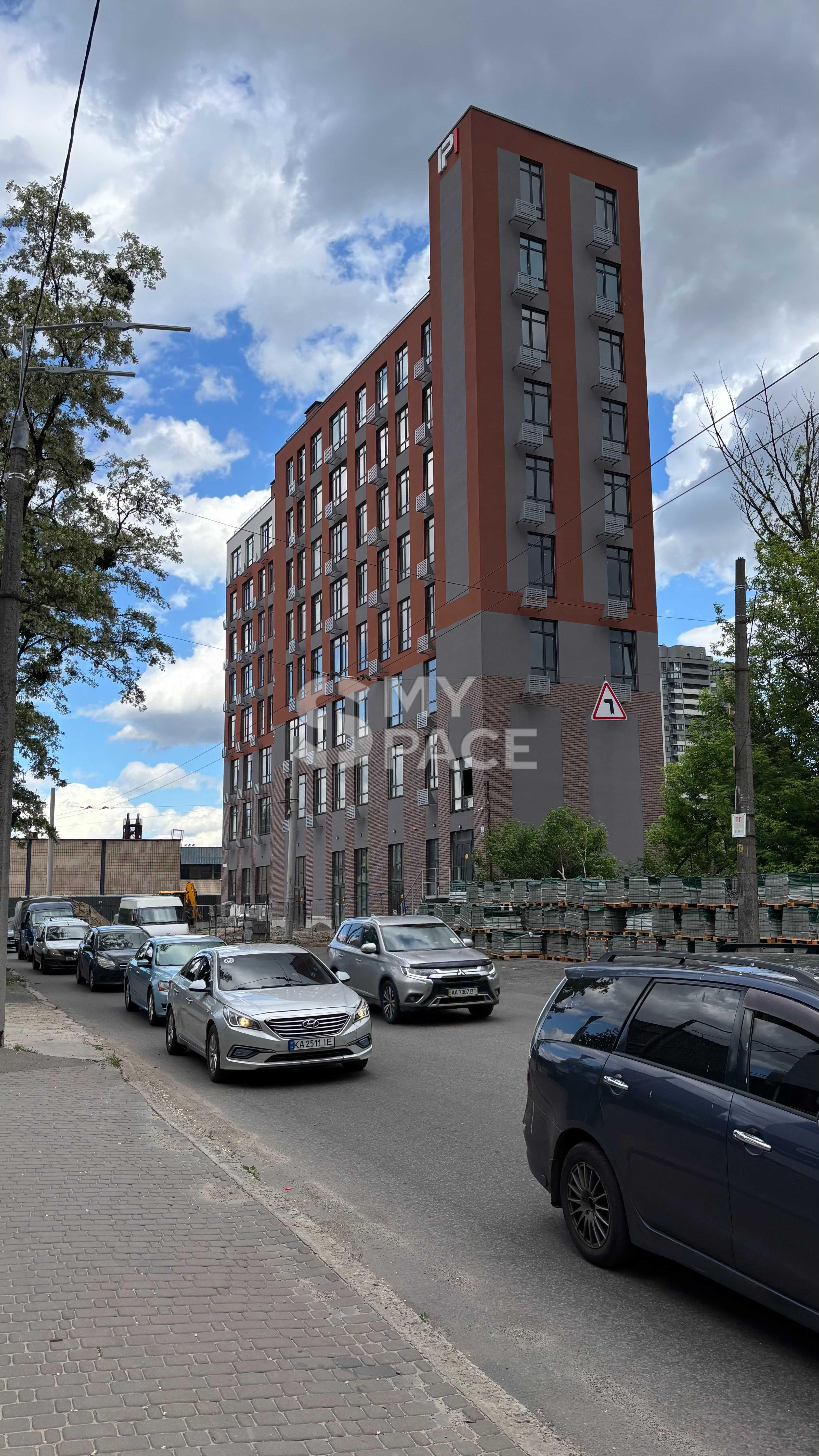 prov. Industrialnyi, 27