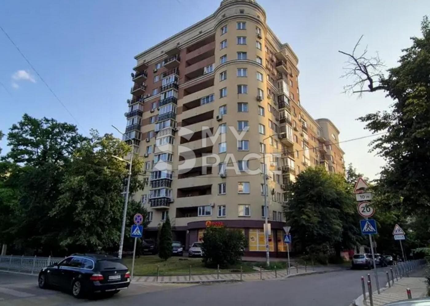 вул. Татарська, 27/4