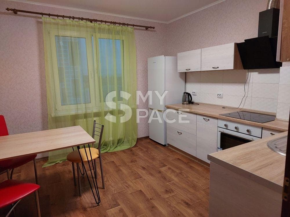 ЖК The Lakes, Ясинуватський пров. 11