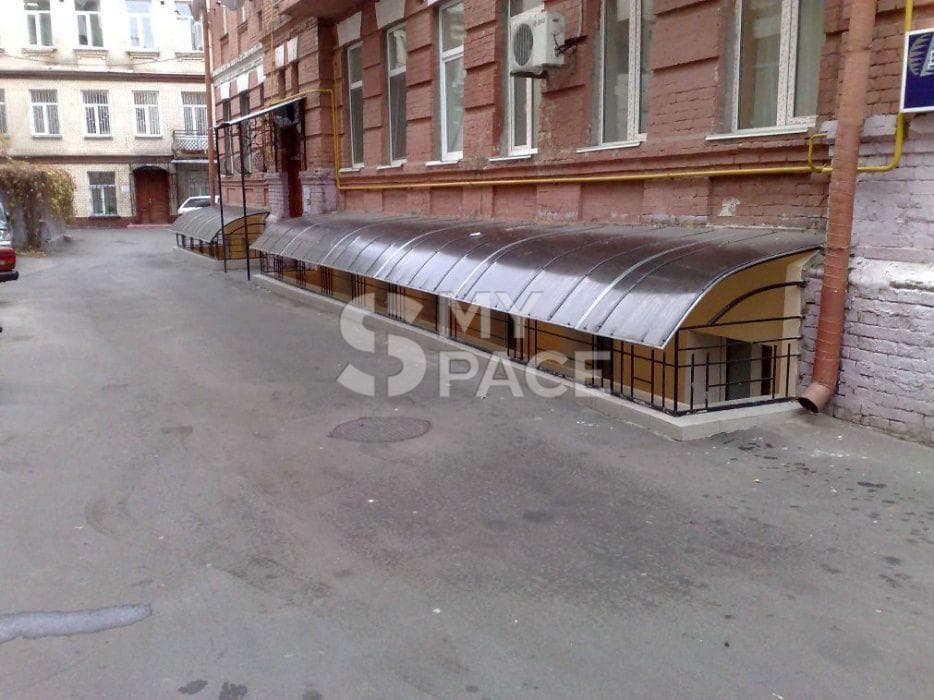 вул. Бульварно-Кудрявська, 8Б