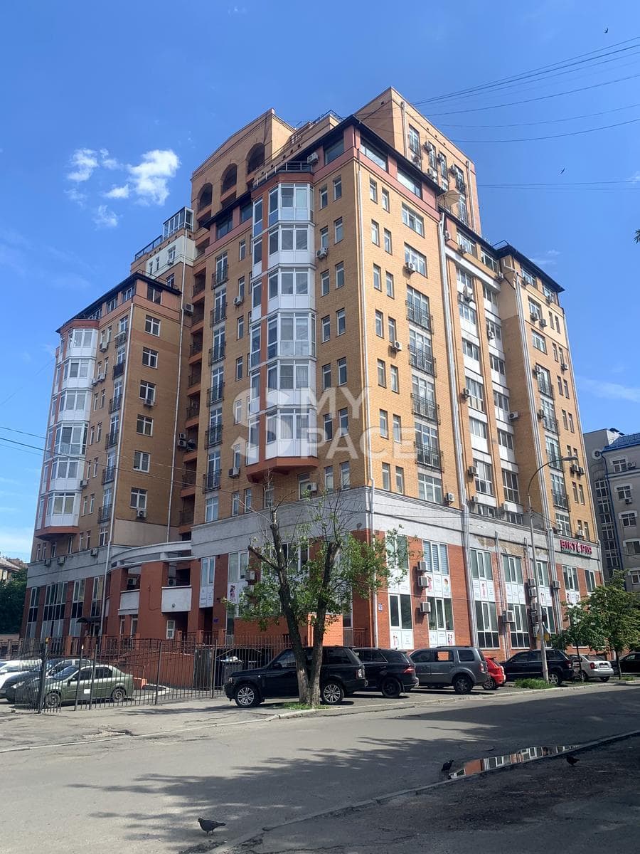 вул. Почайнинська, 70