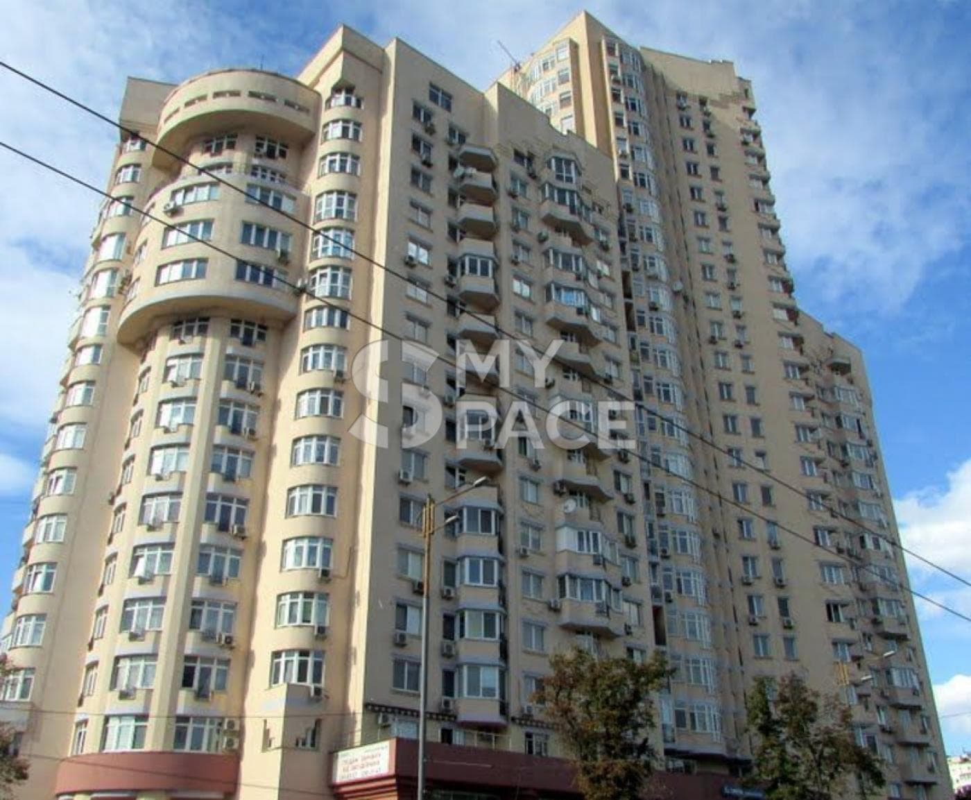 вул. Липківського, 18