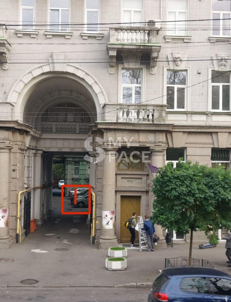 вул. Терещенківська, 13