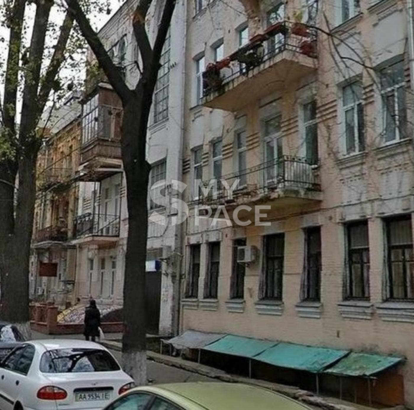 вул. Кониського Олександра, 81