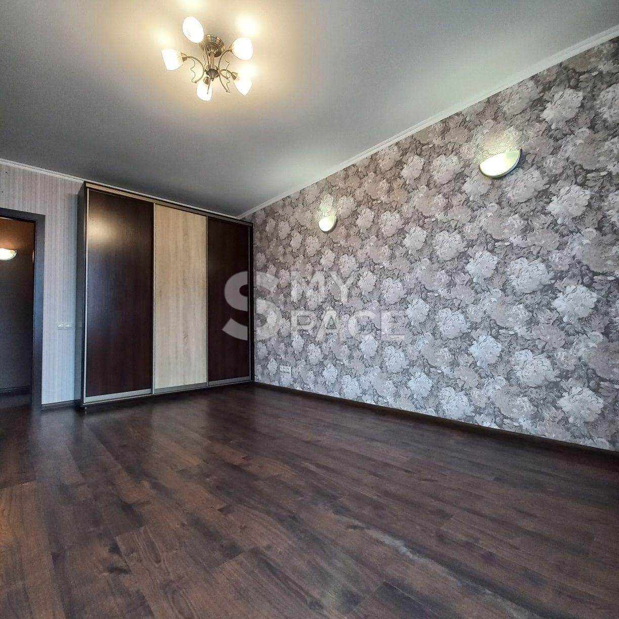 ЖК Варшавський, просп. Європейського Союзу, 45Б