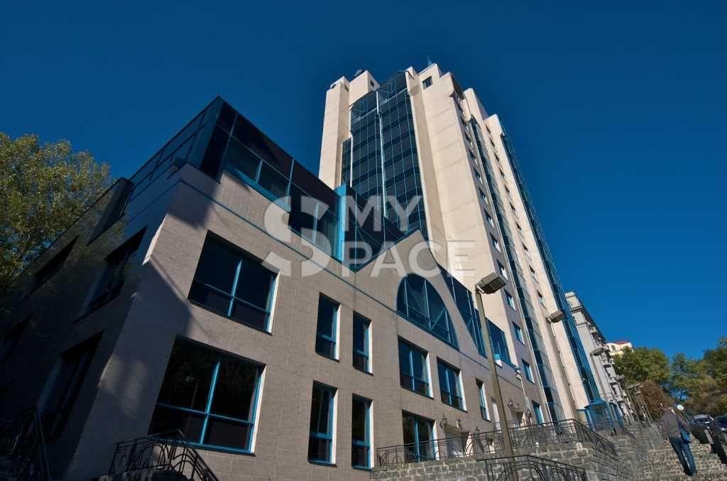 вул. Шовковична, 42/44