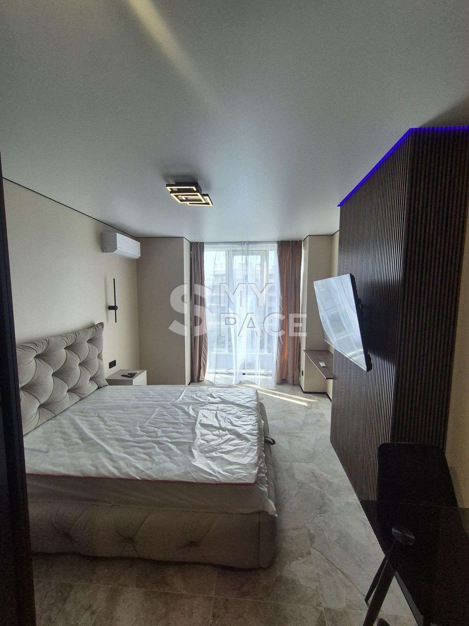 ЖК Podil Plaza & Residence, вул. Глибочицька, 73