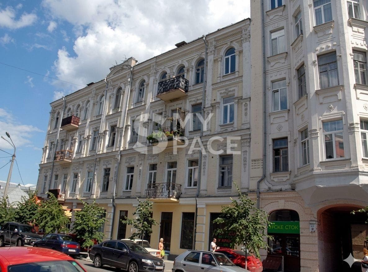 вул. Спаська 8А