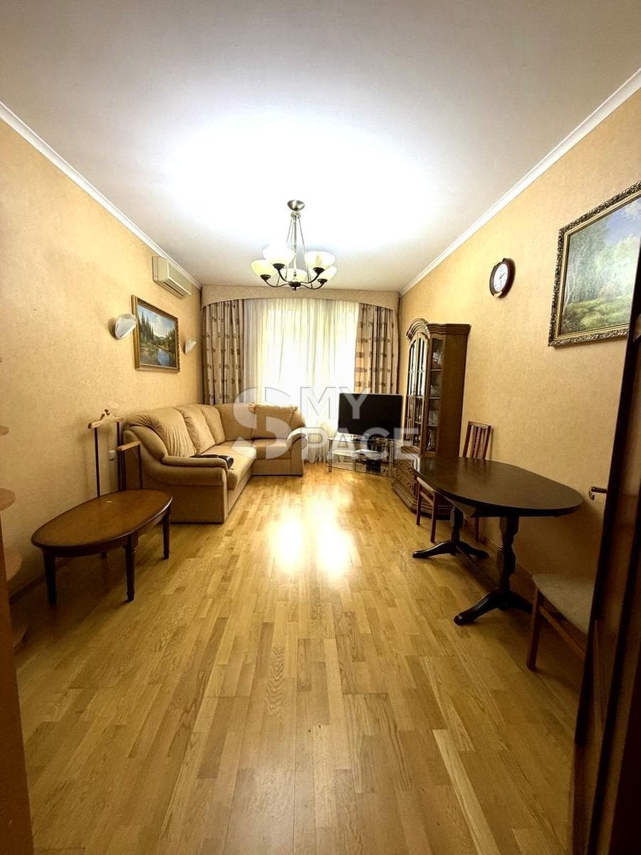 Професора Підвисоцького вул., 19
