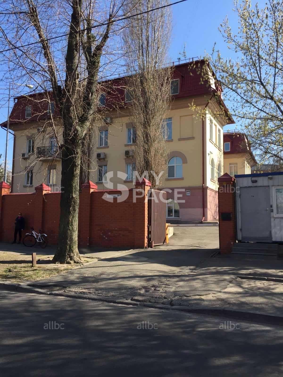 вул. Стратегічне шосе, 16