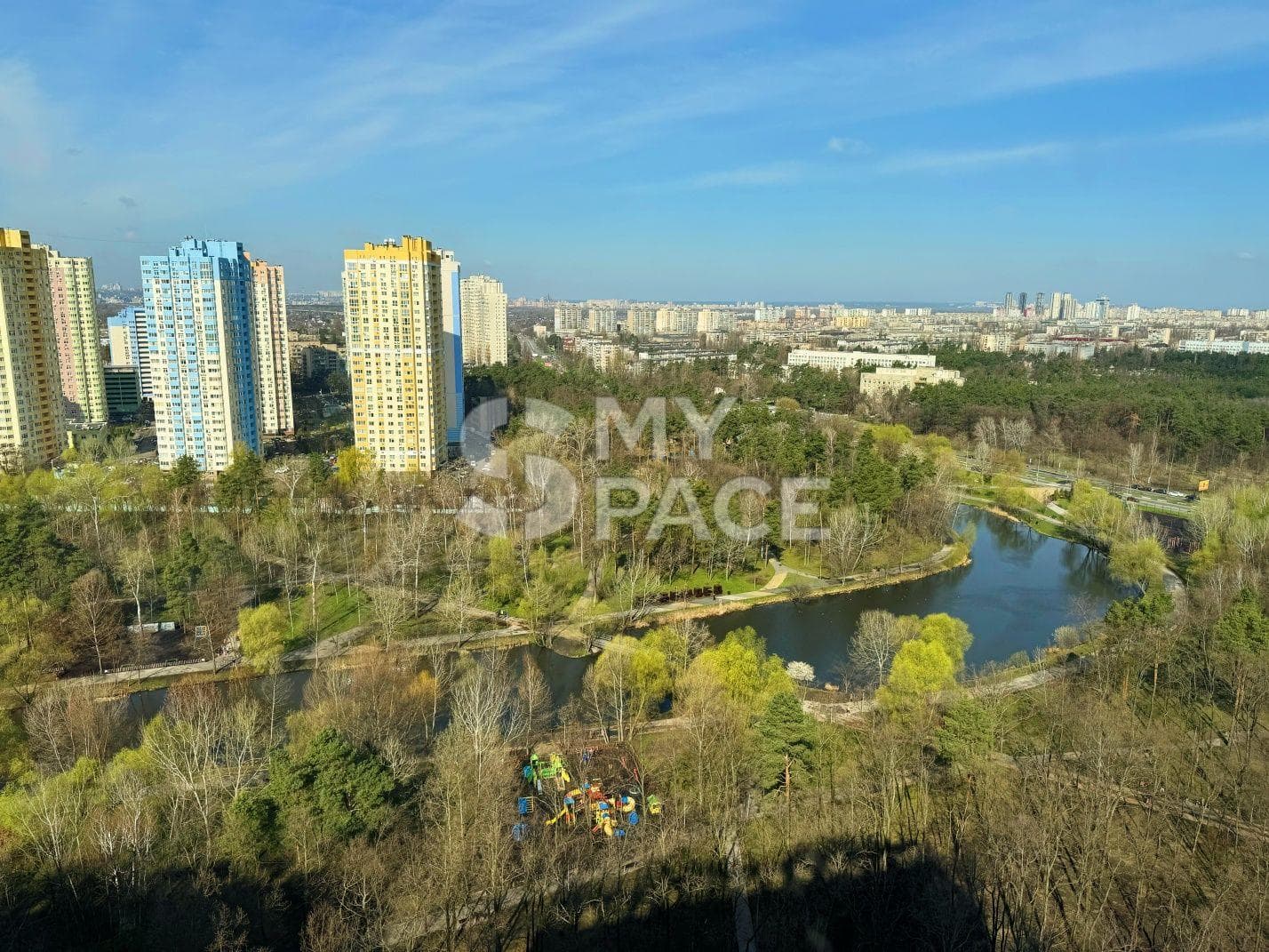 ЖК Новий Автограф, вул. Князя Романа Мстиславича, 22