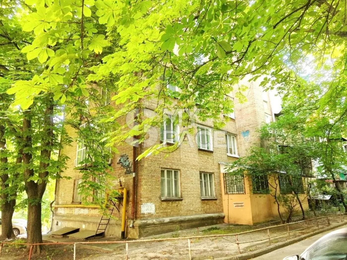 Євгена Коновальця вул. (Щорса), 27-А
