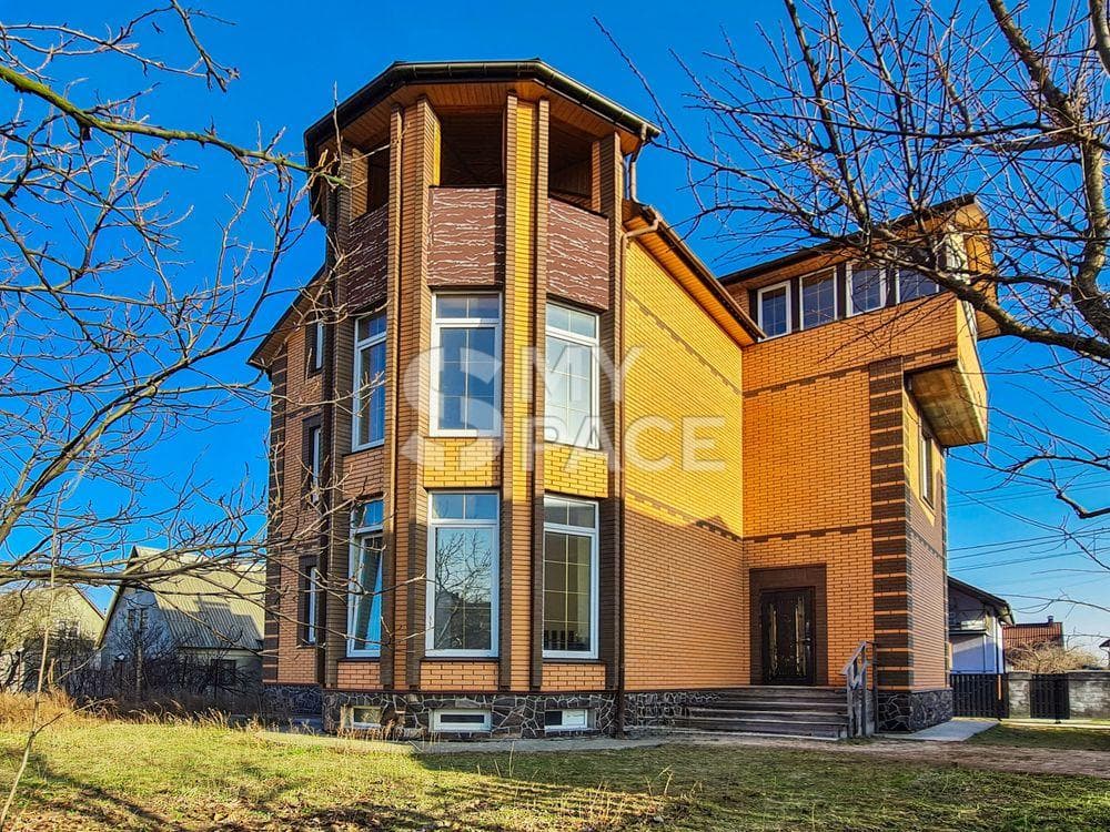 вул.