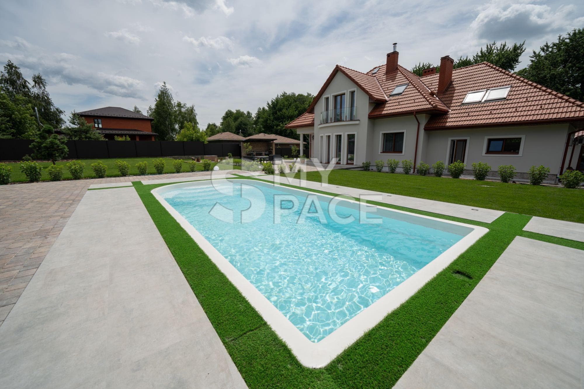 300m2 z baseinom s. Vita-Poshtova Kruhlyk Chabany Kriukivshchyna