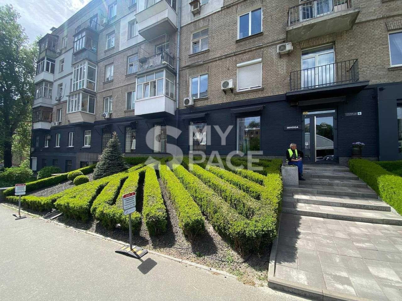 вул. Кловський узвіз, 6