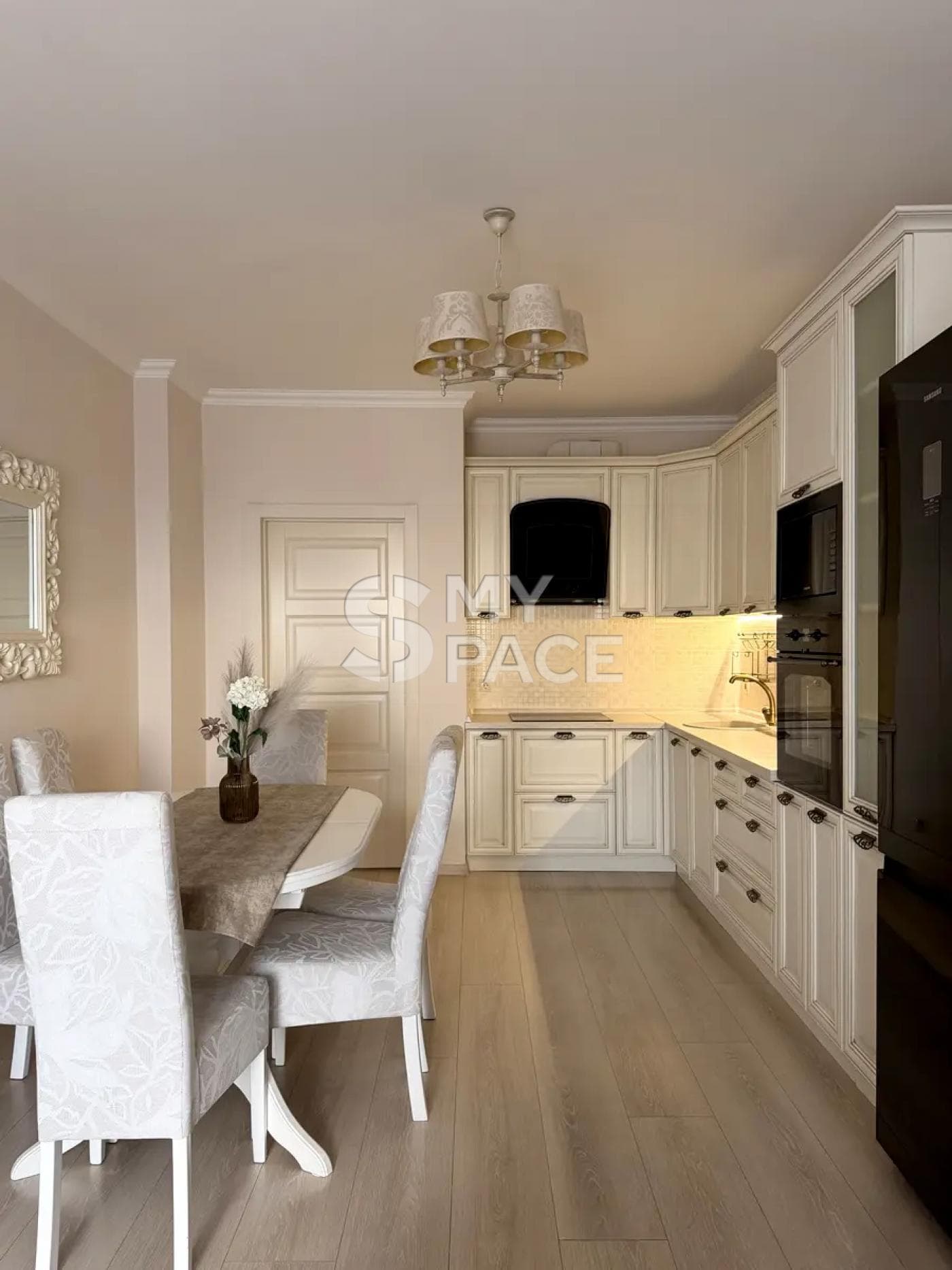 ЖК Park Avenue VIP, Голосіївський просп., 60