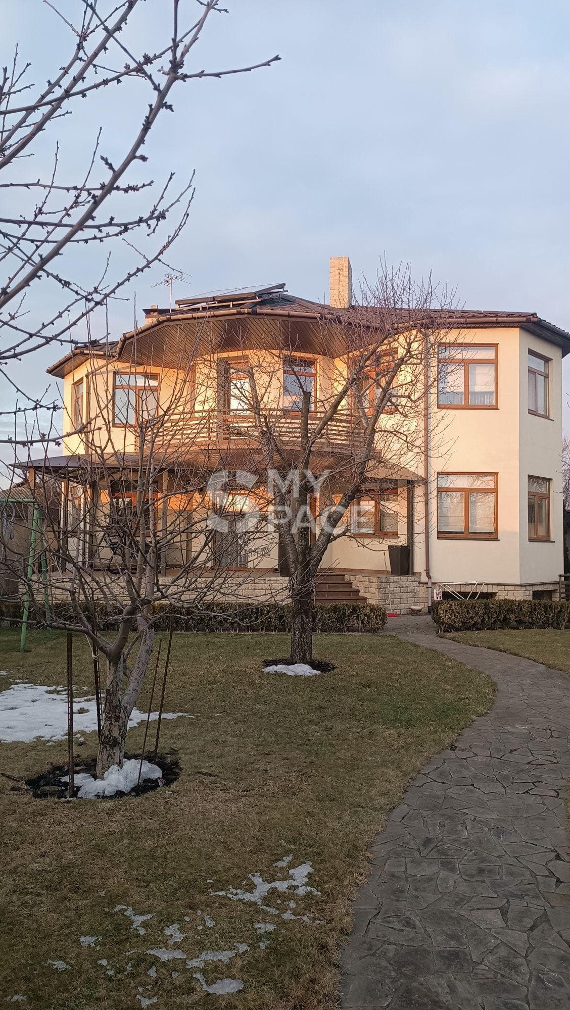 Будинок. Чапаєвка. Віта-Літовська.