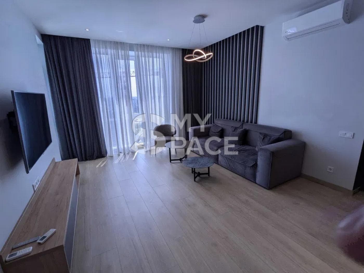 ЖК Royal Tower, вул. Саксаганського 37к,