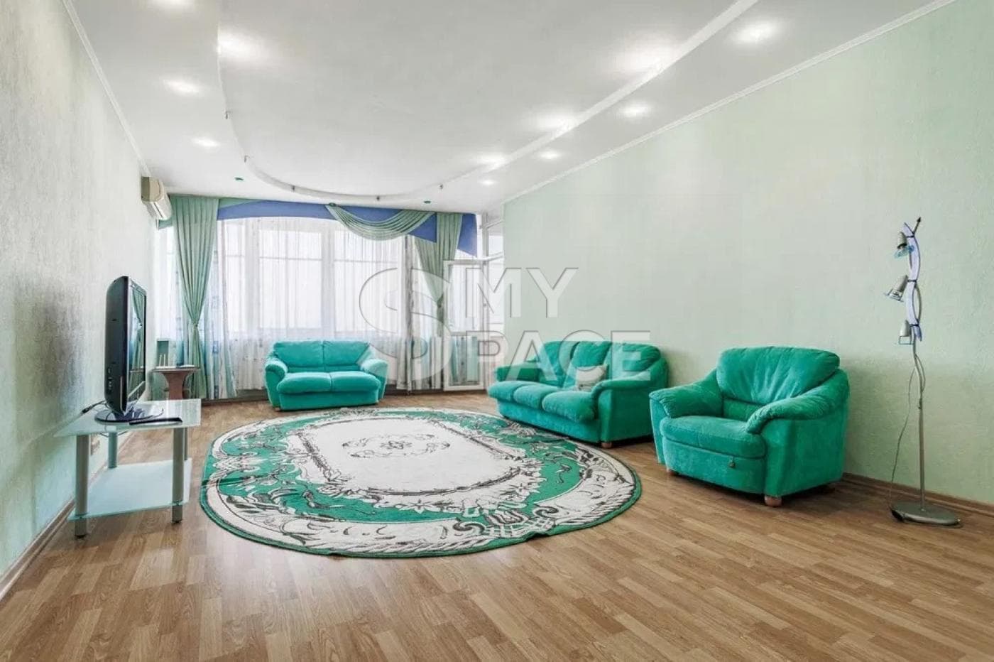вул. Богдана Хмельницького, 41