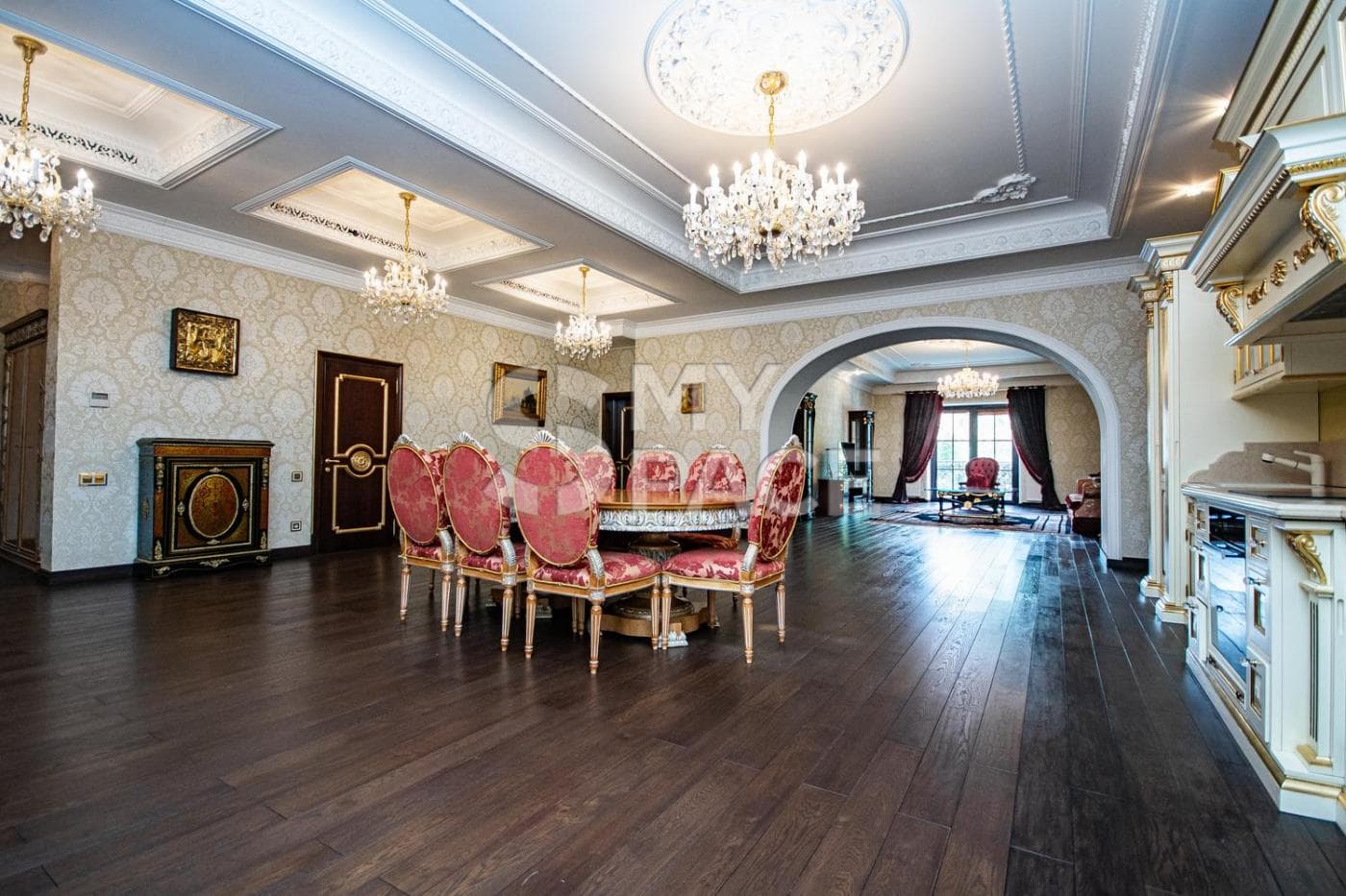 Продаж 2 к квартира Regent Hill