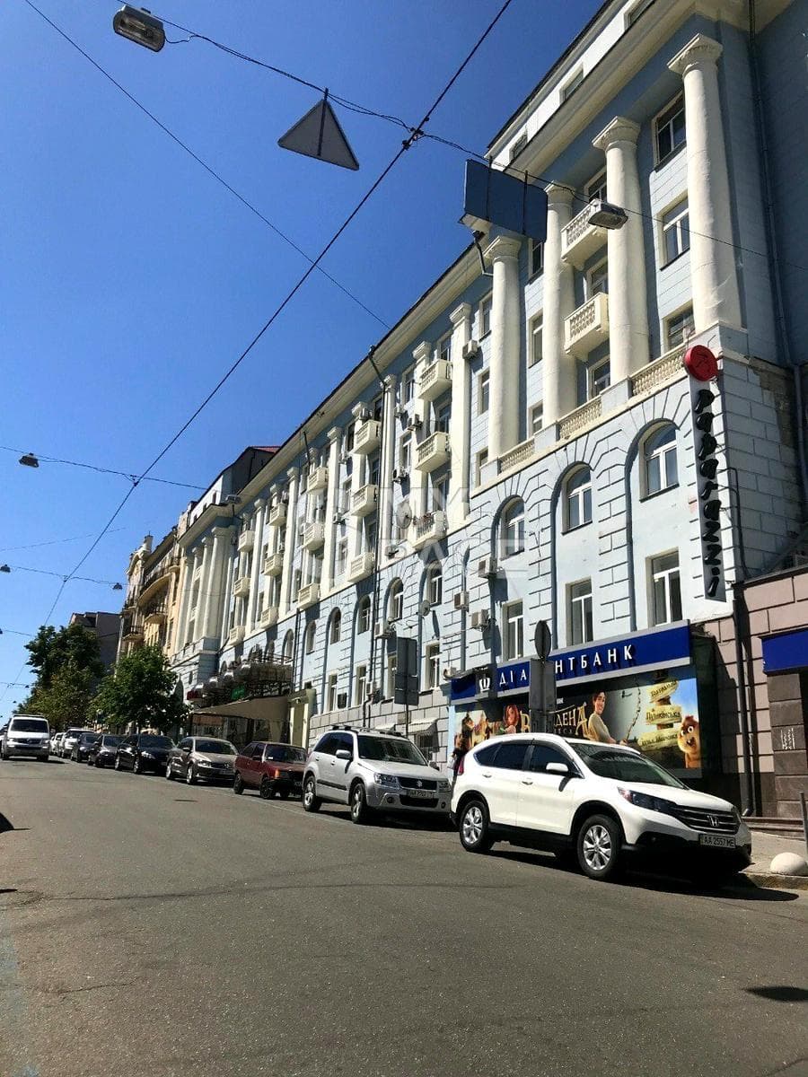 вул. Чикаленка,20| Хрещатик, бульв. Тараса Шевченка, Театральна