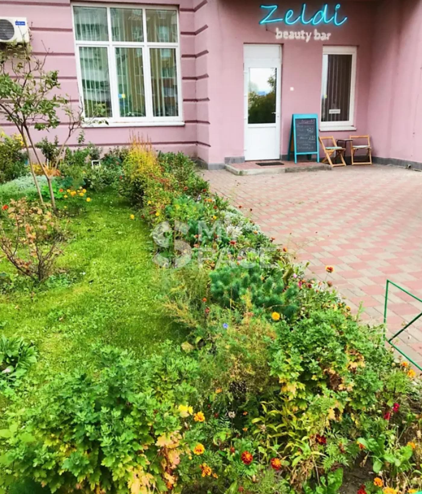 вул. Олени Пчілки, 2а