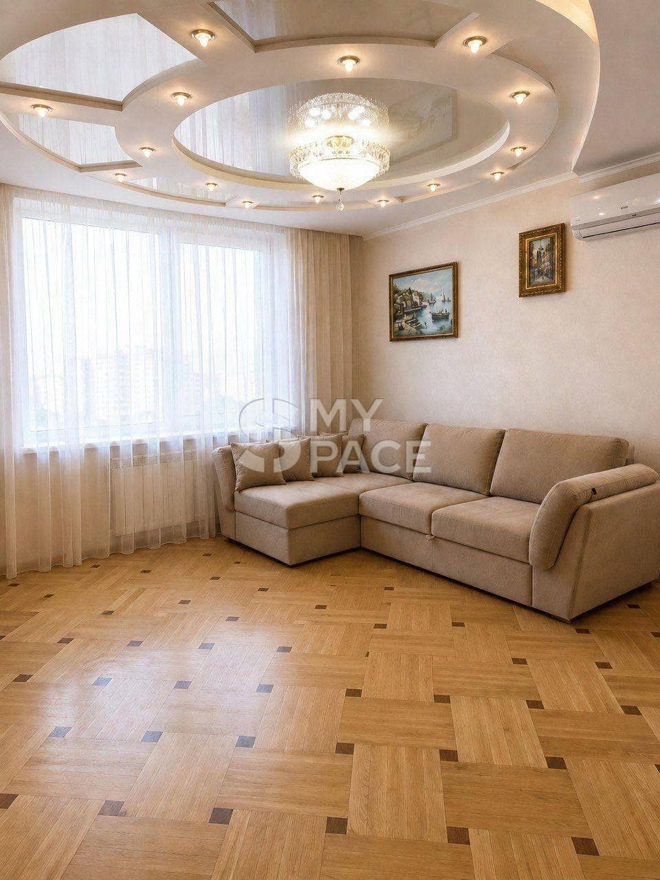 Голосіївський просп., 30а