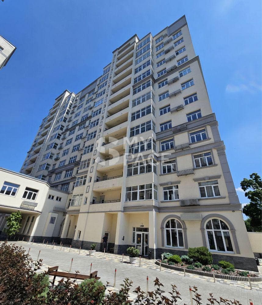 Вул. Краківська, 4б