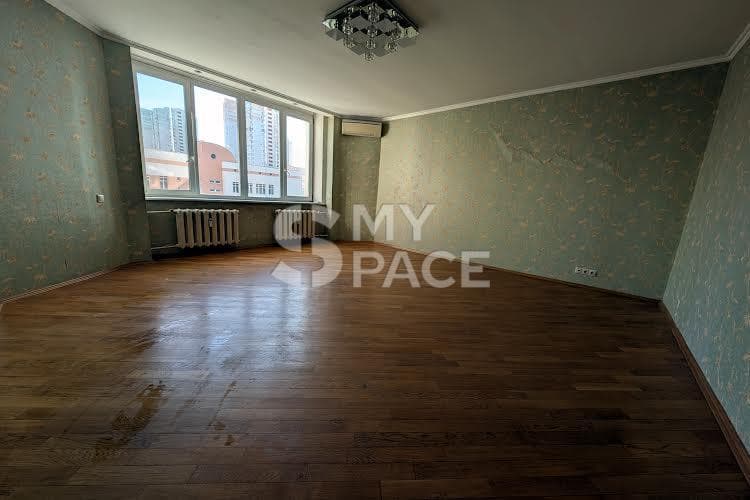 просп. Миколи Бажана, 16