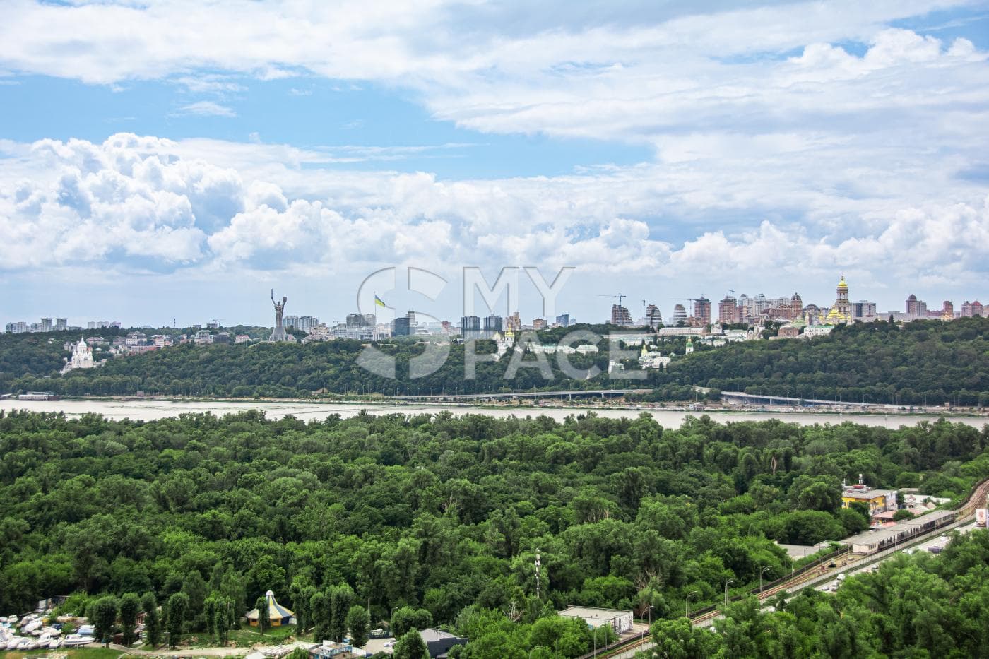 ЖК Сонячна Рівєра, вул. Микільсько-Слобідська