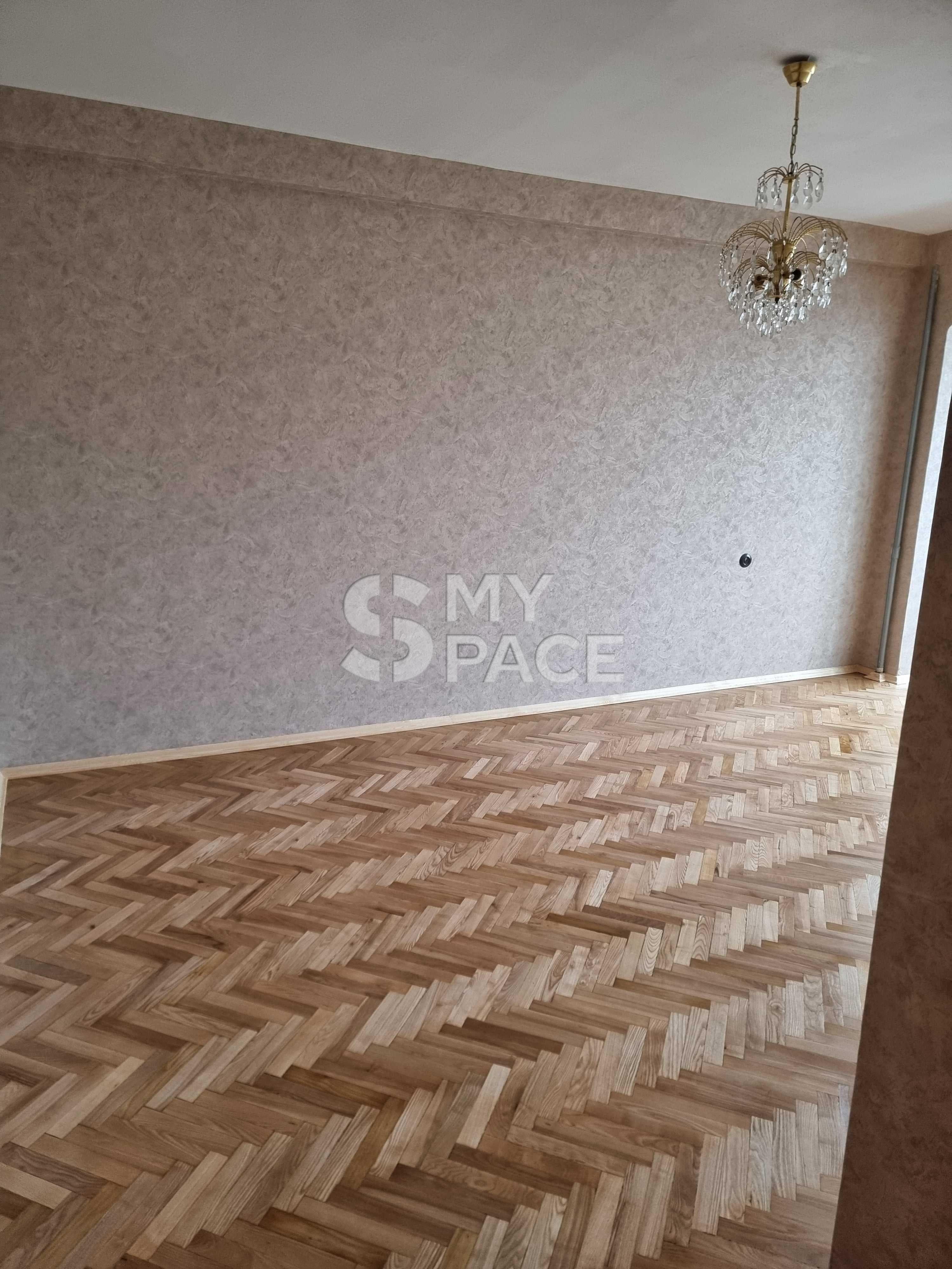 бул. Шамо Ігоря, 19/1