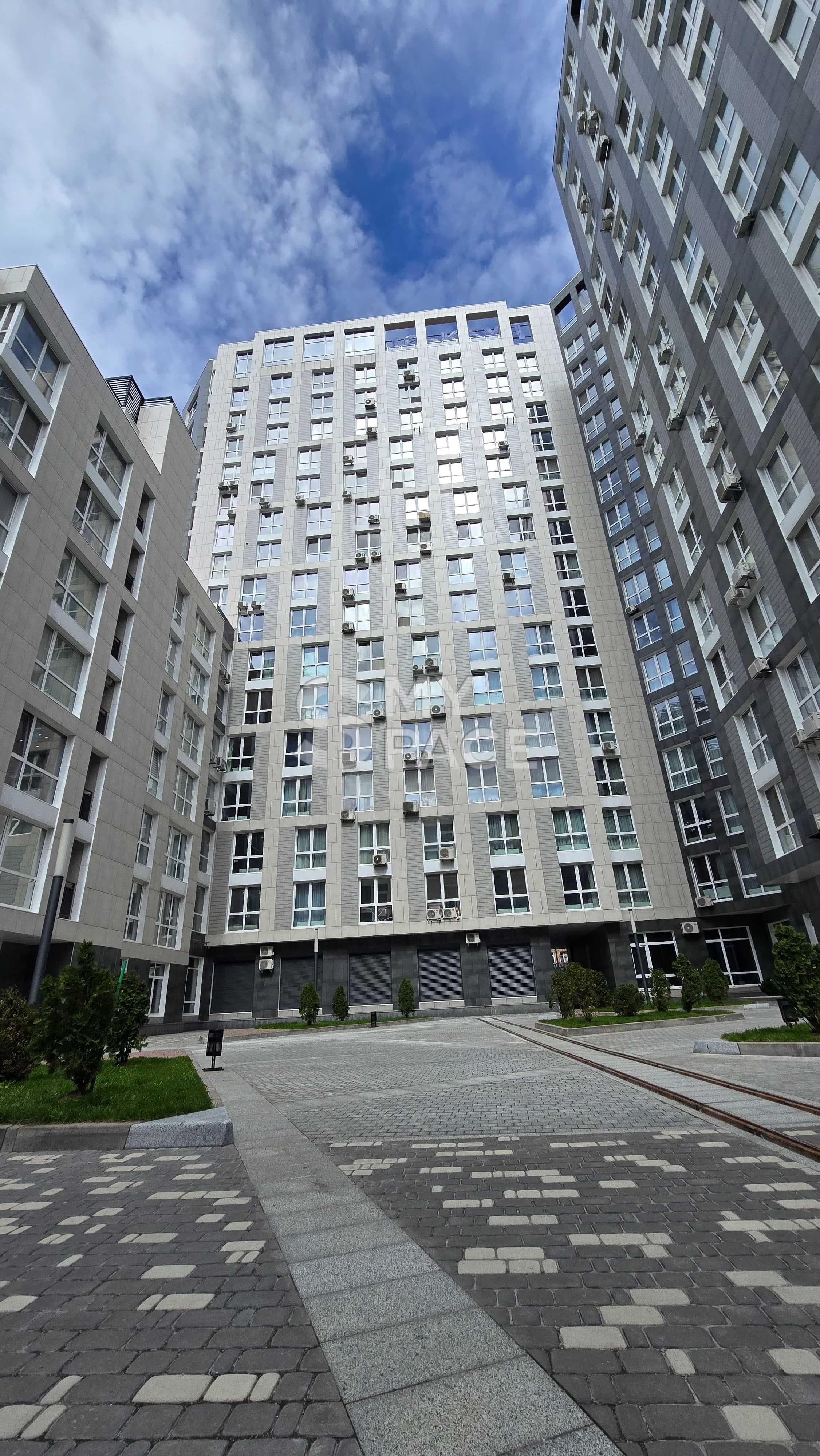ЖК Лейпцизька, вул. Лейпцизька 13а