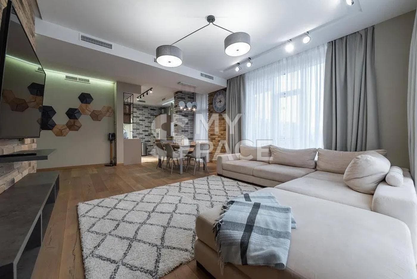 вул. Бульварно-Кудрявська, 21