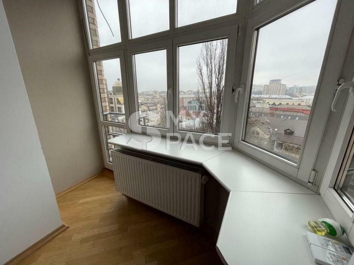 вул. Паторжинського, 14