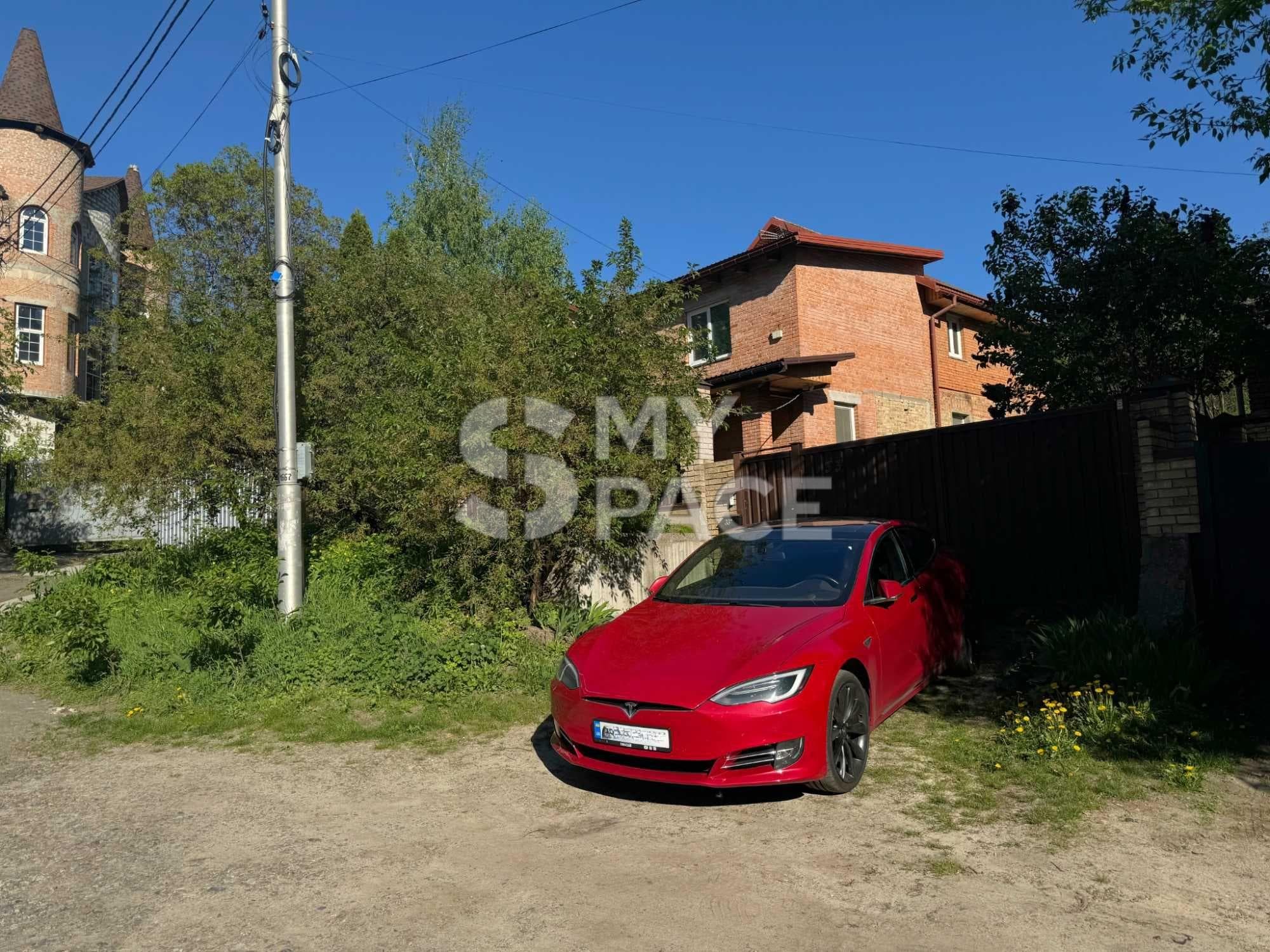 вул. Саперне поле, 33