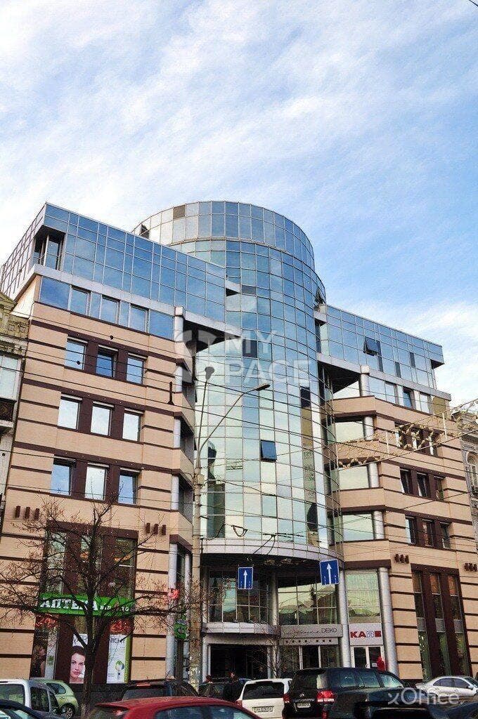 вул. Велика Васильківська, 62/64